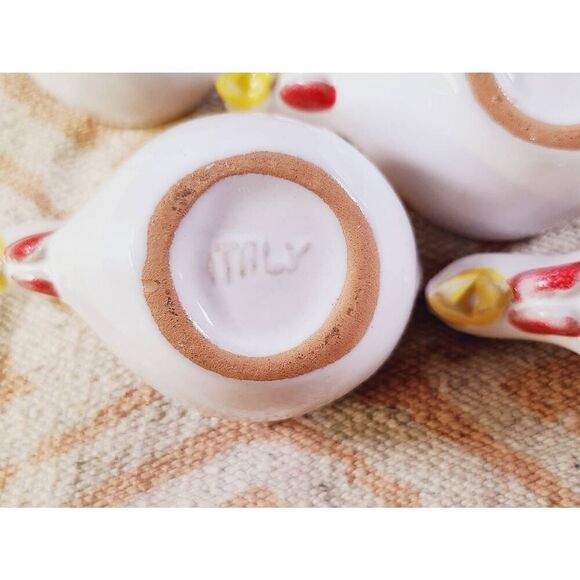 4 Little Chick Boiled Egg Holders. Made in Italy - Picture 7 of 10